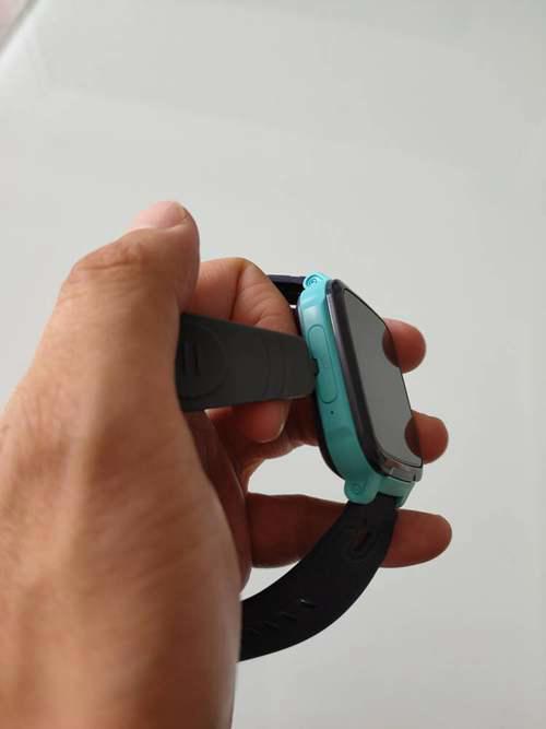 好看易用 极致性价比的360儿童手表SE5