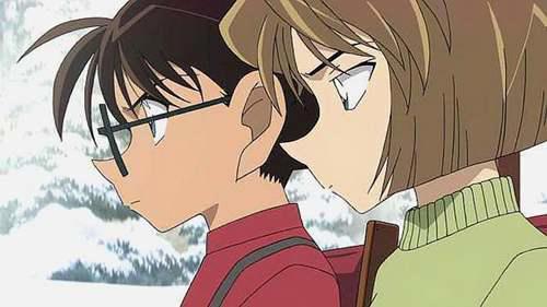 名侦探柯南 柯南被灰原哀吸引的原因很多 怪不得小兰吃醋