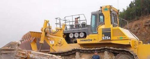 世界上最大的推土机盘点