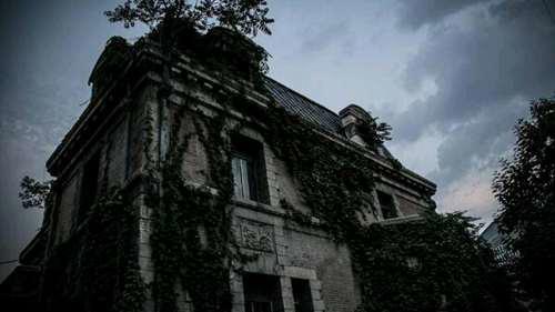 探秘北京四大凶宅之一 朝内大街号女鬼肆虐无人敢进