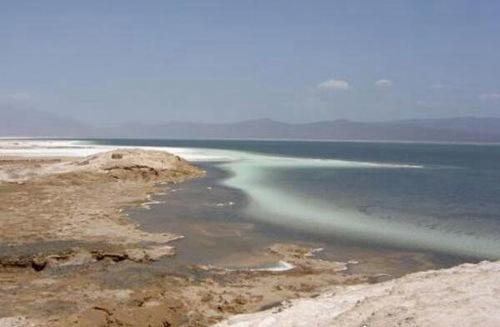 世界上最大的淡水湖