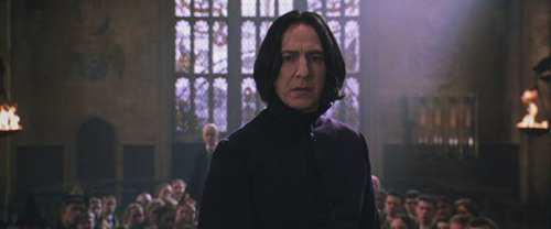 哈利波特 里混血王子斯内普 到底是好人还是坏人