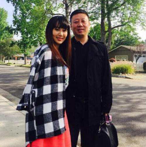 杨紫家庭背景曝光 母亲曾参与多部影视剧