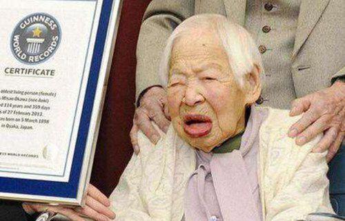 目前世界上寿命最长的人多大
