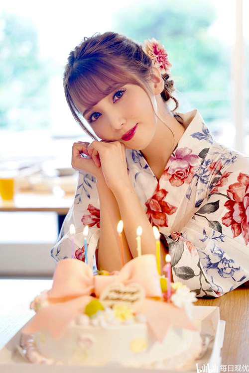 每日观优 友田彩也香千娇百媚忍不住心动