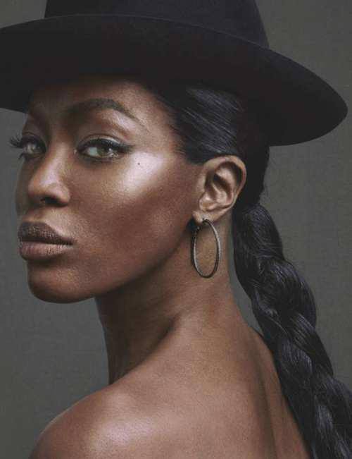 老米娜奥米坎贝尔NaomiCampbell