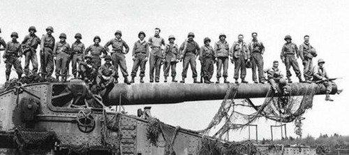 无坚不摧的古斯塔夫列车炮