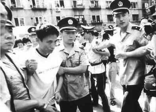 辽宁黑社会老大刘涌