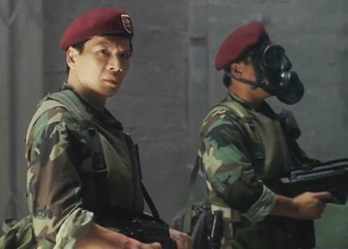 向华强是黑社会吗