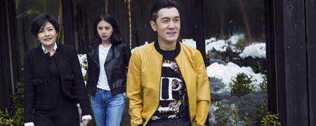 李咏的妻子是干什么的
