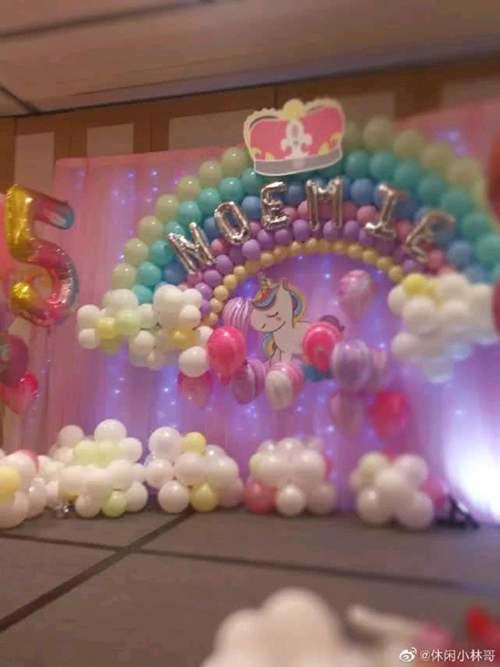 小糯米生日会现场曝光 杨幂刘恺威离婚后首度合体为女儿庆生