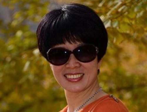 最新适合中老年的流行发型