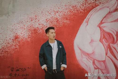 2021男生拍照摆姿参考 男生拍照姿势大全