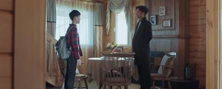 我们的四十年肖战前女友是谁