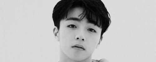 自然卷男生适合什么发型