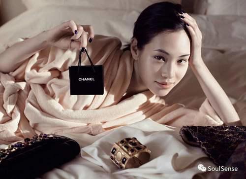 尽管现在分手了 但当初权志龙到底看上水原希子哪一点