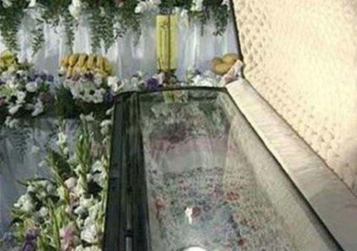 邓丽君下葬全过程现场真实解密