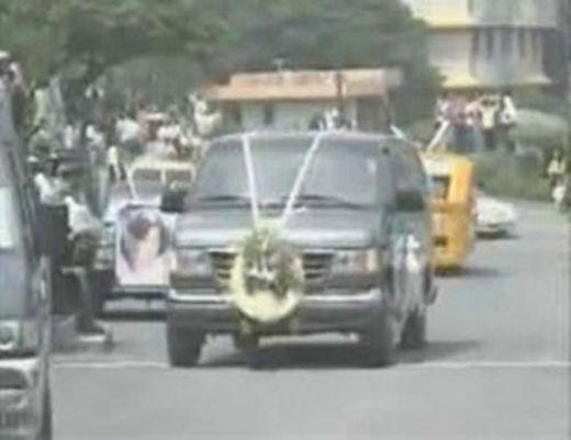 邓丽君下葬全过程现场真实解密