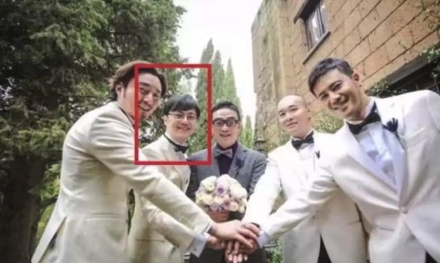 张靓颖获绯闻男友力挺 透露生活细节疑同居 男方曾是她婚礼伴郎