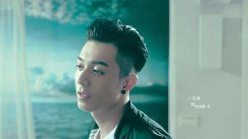 据说国字脸的男生都钟爱这几款发型