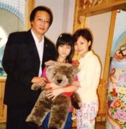 郭美美事件是怎么回事