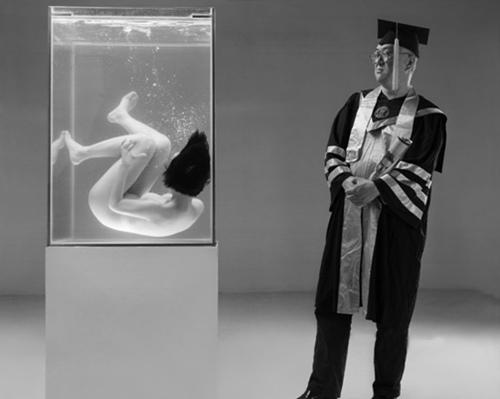 人体裸模苏紫紫作品《看客》展示