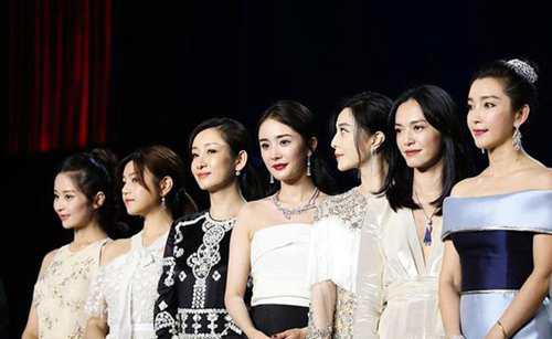 姚晨范冰冰形同陌路