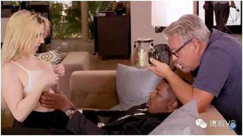 vr看爱情动作片体验如何？