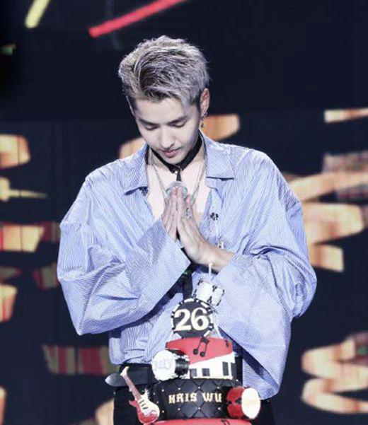小g娜疑现身吴亦凡生日会直播