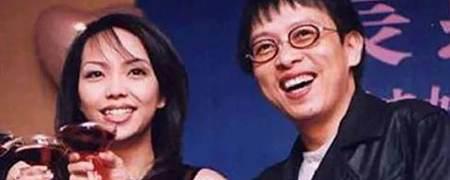 于是爱恨交错人消瘦是什么歌