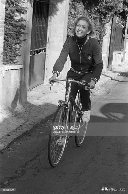 让人难忘的虎女郎玛丽·杜布瓦 玛丽 杜布瓦