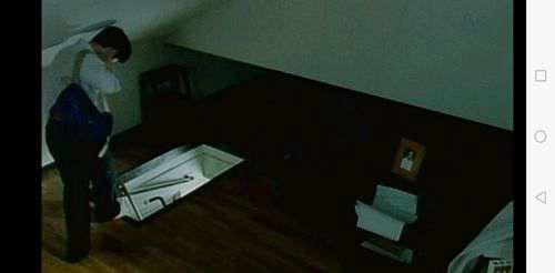 女虐日本R血腥恐怖电影