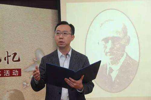 重庆23岁女民警倒在工作岗位