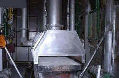 火葬场工人吃130具女尸（谣言）