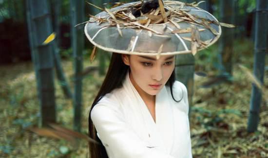 李晨心形石头送过几个 李晨送哪些前女友心形石头