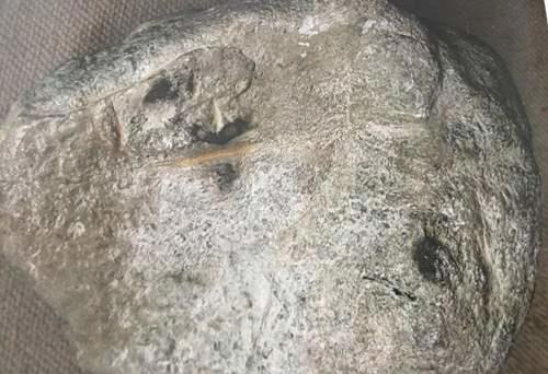 翡翠原石解剖及构成三要素 玉皮 玉雾 玉肉