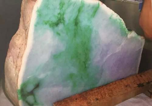 翡翠原石解剖及构成三要素 玉皮 玉雾 玉肉