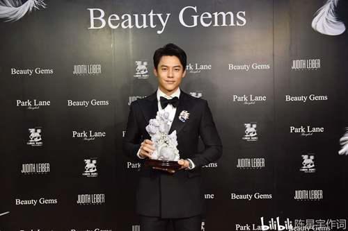 今年爆红中国的泰剧演员MarkPrin又要刷屏了 2部新剧接连登场 有望引进中泰同步播出