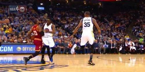 NBA前骑士球员理查德杰弗森退役