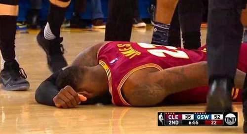 NBA前骑士球员理查德杰弗森退役