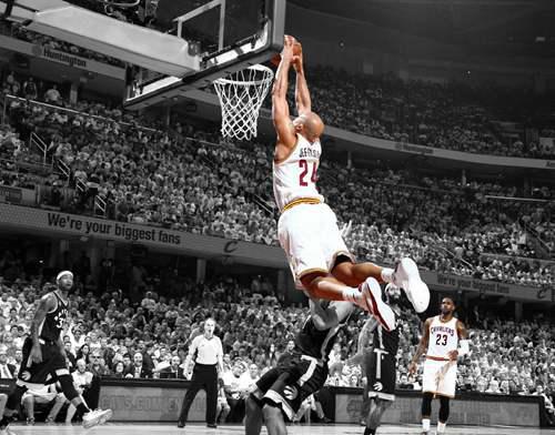 NBA前骑士球员理查德杰弗森退役