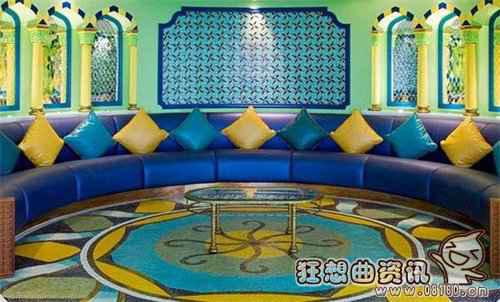 在迪拜的帆船酒店住一晚要多少钱?