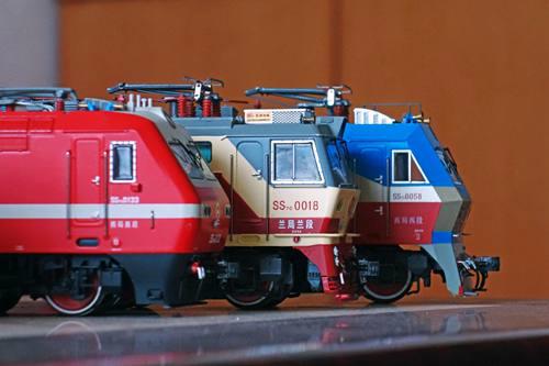 SS7E型电力机车介绍