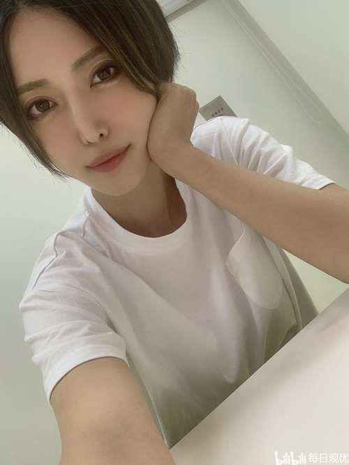 每日观优 君岛美绪君島みお虽然可以叫你阿姨了但还是愿意叫你姐姐