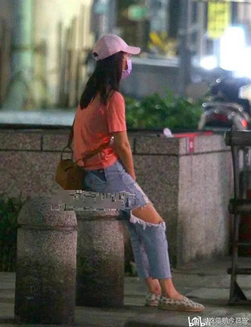 林心如与霍建华大街上吵架崩溃痛哭