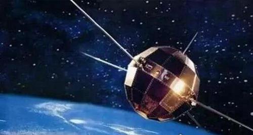 人类第一颗人造卫星是由哪一个国家送上天的