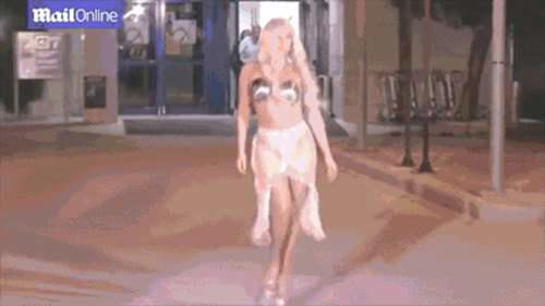 1米57的LadyGaga 即使举步维艰 也都是我