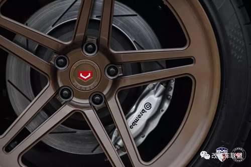 不看气质 看气场 改装克莱斯勒300C尽享美式奢华