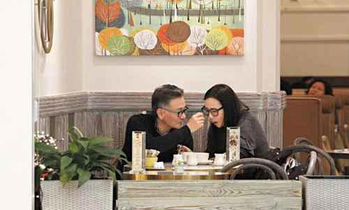 吴岱融为什么娶钟淑慧？