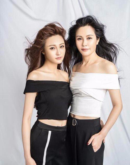 陈冰妈妈相片曝光